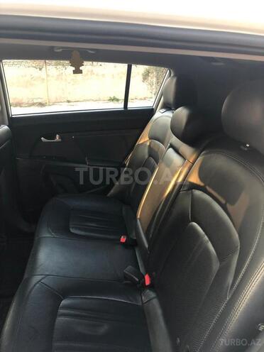 Kia Sportage 2012, 110,000 km - 2.4 l - Füzuli