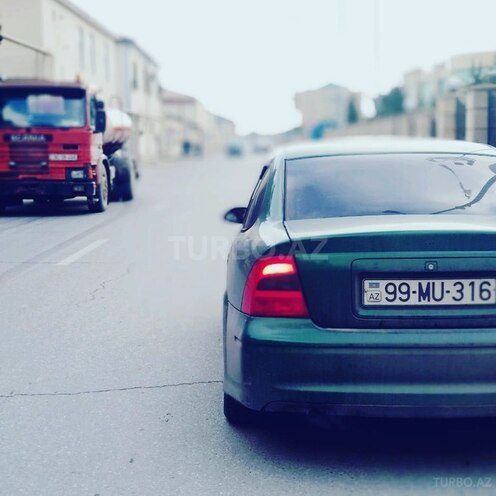 Opel Vectra 1996, 225,240 km - 1.8 л - Bakı