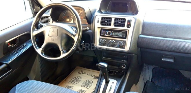 Mitsubishi Pajero io 2000, 196,000 km - 1.8 l - Bakı