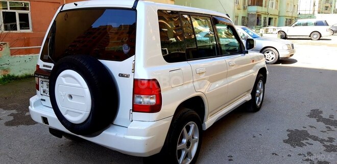 Mitsubishi Pajero io 2000, 196,000 km - 1.8 l - Bakı