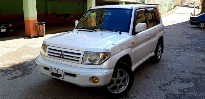 Mitsubishi Pajero io 2000, 196,000 km - 1.8 l - Bakı