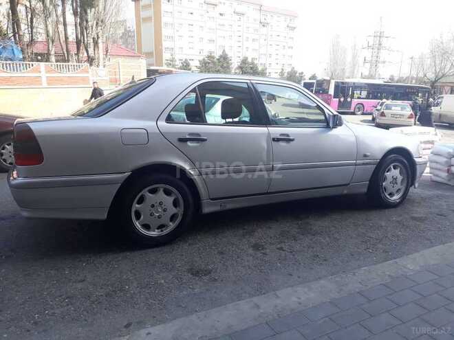 Mercedes C 180 1999, 255,700 km - 1.8 l - Bakı