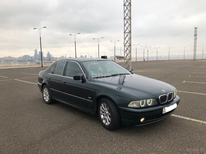 BMW 528 1998, 275,000 km - 2.8 л - Bakı