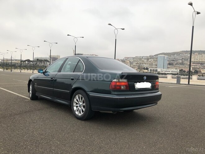 BMW 528 1998, 275,000 km - 2.8 л - Bakı