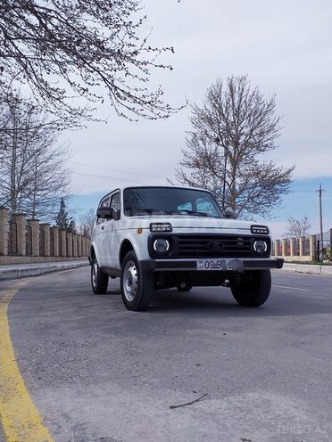LADA (VAZ) Niva 2015, 81,000 km - 1.7 л - Bərdə
