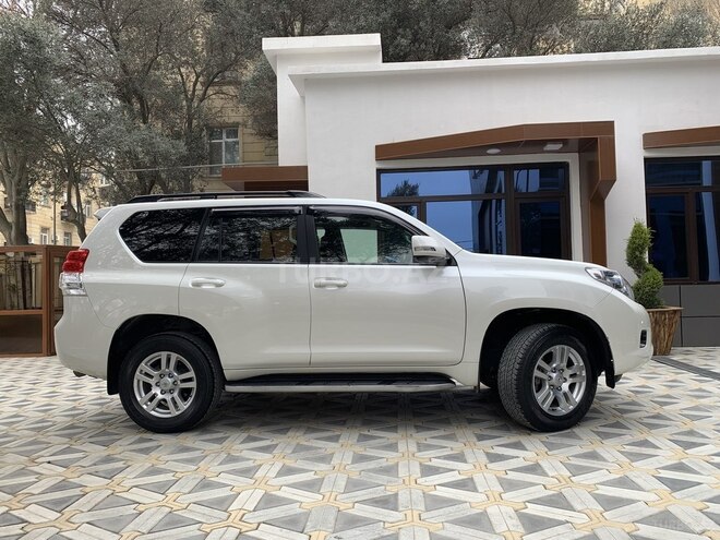 Toyota Prado 2009, 181,000 km - 3.0 l - Bakı