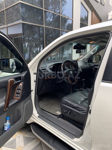 Toyota Prado 2009, 181,000 km - 3.0 l - Bakı