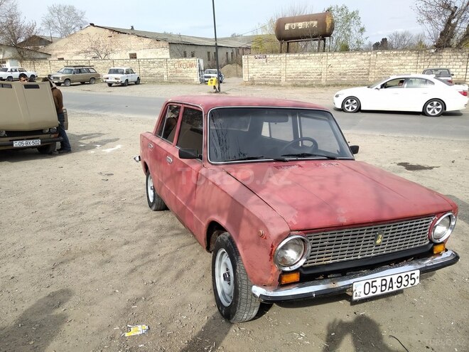 LADA (VAZ) 21011 1977, 583,260 km - 1.5 l - Qazax