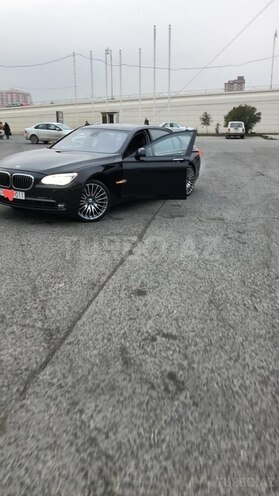 BMW 750 2011, 150,000 km - 0.5 l - Bakı