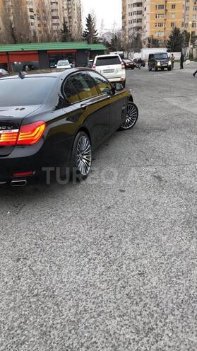 BMW 750 2011, 150,000 km - 0.5 l - Bakı