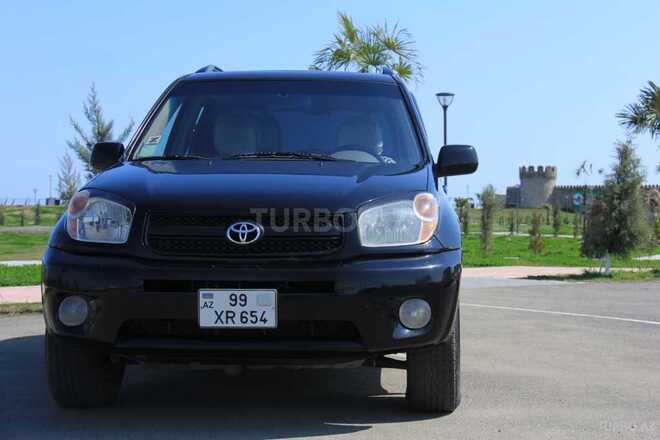 Toyota RAV4 2003, 219,000 km - 2.5 l - Astara