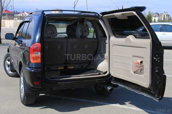 Toyota RAV4 2003, 219,000 km - 2.5 l - Astara