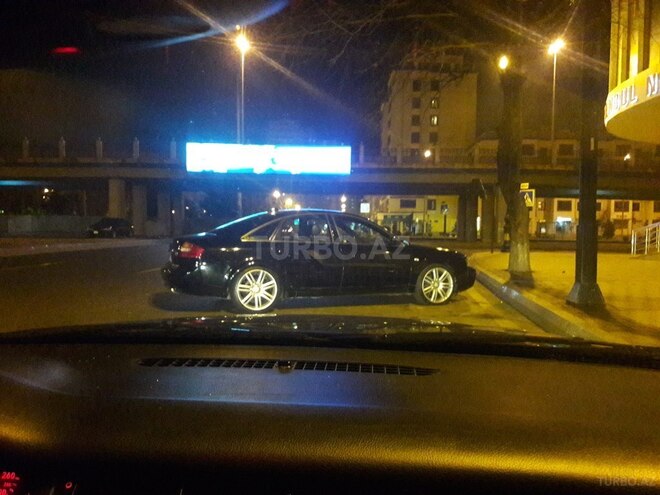 Audi A6 2004, 160,000 km - 2.7 l - Bakı