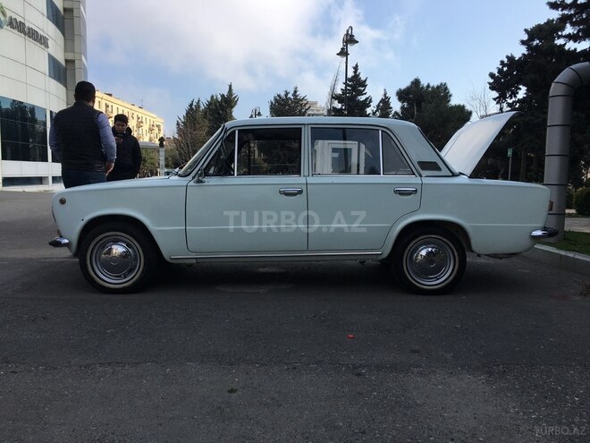 LADA (VAZ) 21011 1979, 270,000 km - 1.3 l - Bakı