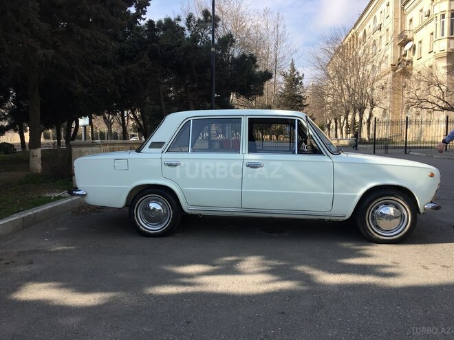 LADA (VAZ) 21011 1979, 270,000 km - 1.3 l - Bakı