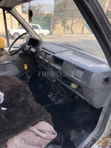 GAZ 3302-744 1997, 123,456 km - 2.3 л - Yevlax