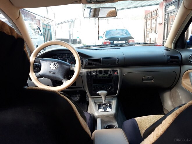 Volkswagen Passat 2000, 200,000 km - 2.0 l - Bakı