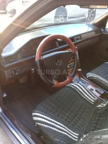 Mercedes E 200 1991, 392,000 km - 2.0 l - Bakı
