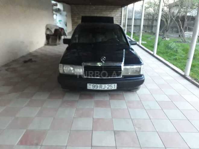 Mercedes 190 1992, 330,000 km - 1.8 l - Bakı
