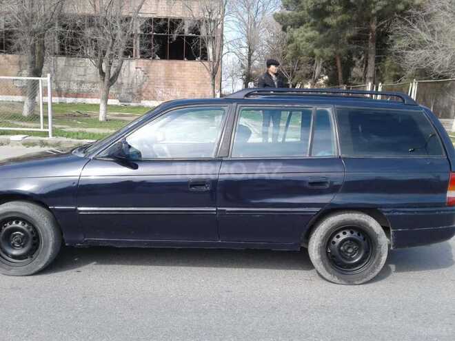 Opel Astra 1992, 250,000 km - 2.0 l - Xırdalan