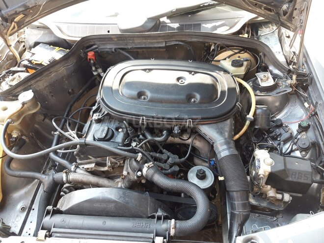 Mercedes 190 1990, 335,000 km - 2.0 л - Bakı
