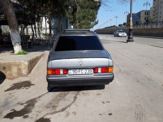 Mercedes 190 1990, 335,000 km - 2.0 л - Bakı