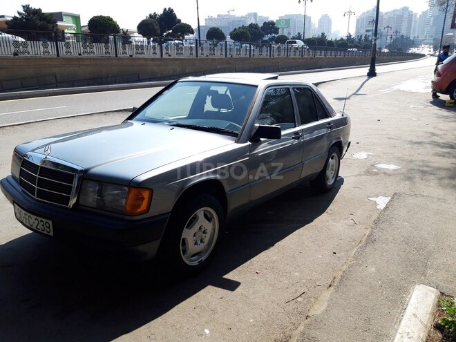 Mercedes 190 1990, 335,000 km - 2.0 л - Bakı