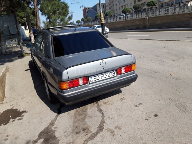 Mercedes 190 1990, 335,000 km - 2.0 л - Bakı