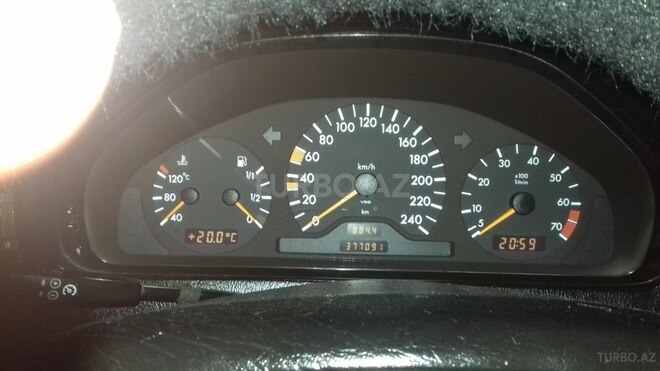Mercedes C 230 1997, 377,091 km - 2.3 l - Neftçala