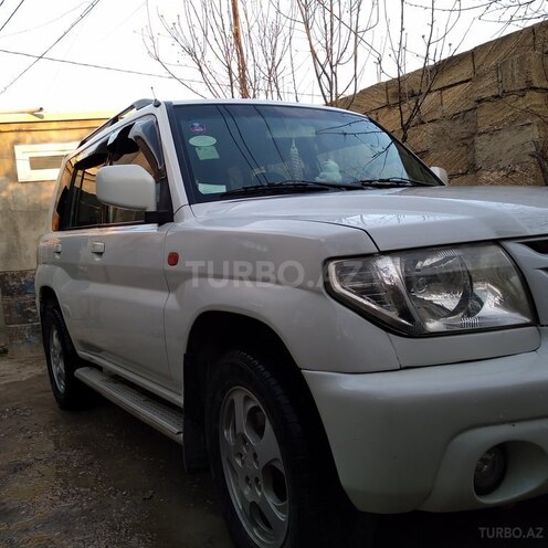 Mitsubishi Pajero io 2001, 950,000 km - 2.0 л - Sumqayıt