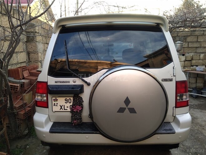 Mitsubishi Pajero io 2001, 950,000 km - 2.0 л - Sumqayıt