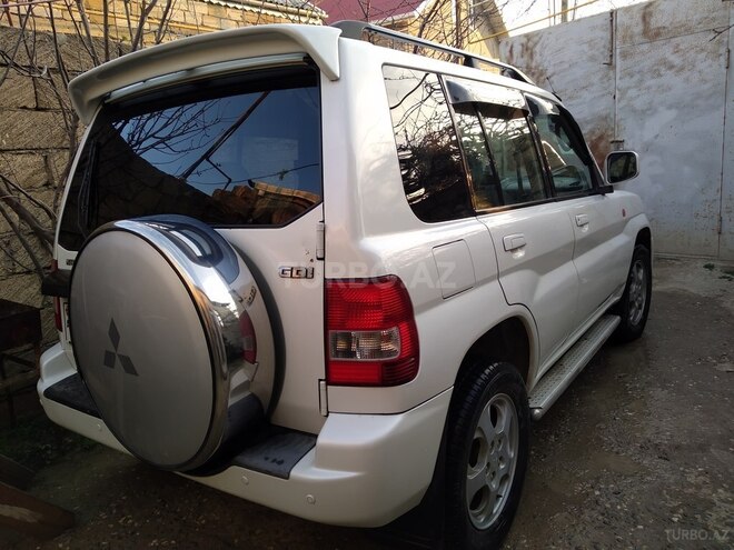 Mitsubishi Pajero io 2001, 950,000 km - 2.0 л - Sumqayıt