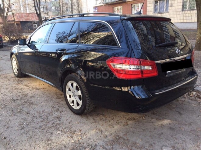 Mercedes E 220 2011, 98,000 km - 2.2 l - Bakı