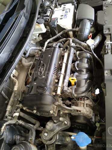Hyundai Accent 2011, 2,000,000 km - 1.4 l - Bakı