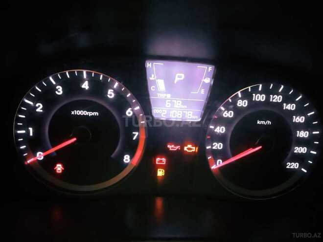 Hyundai Accent 2011, 2,000,000 km - 1.4 l - Bakı