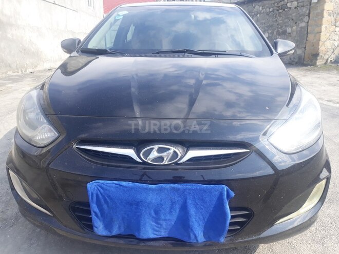 Hyundai Accent 2011, 2,000,000 km - 1.4 l - Bakı
