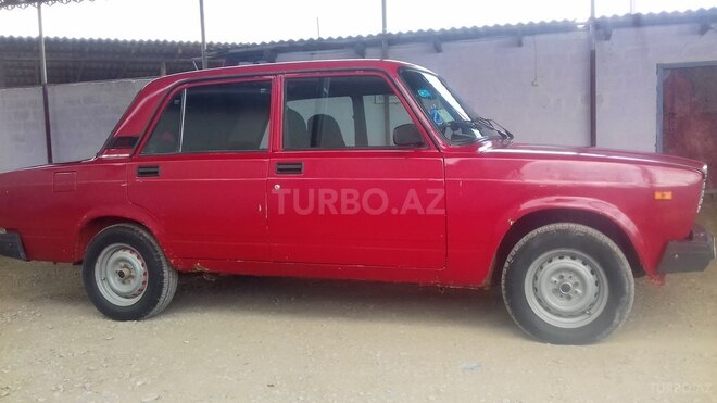 LADA (VAZ) 2107 1983, 145,432 km - 1.3 l - Salyan