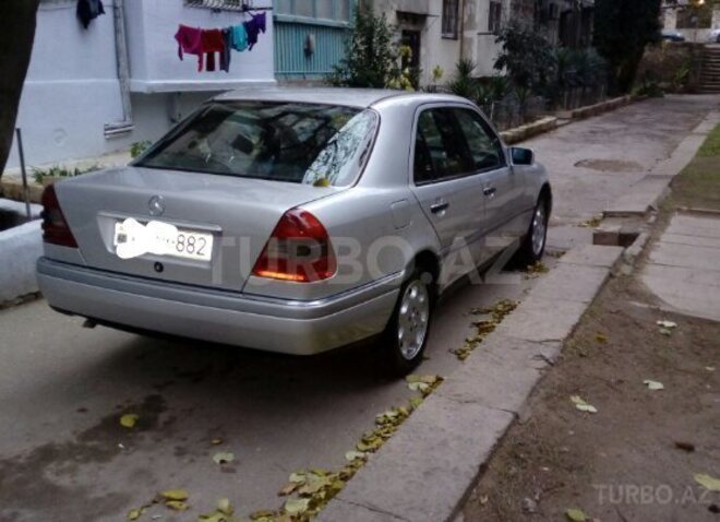 Mercedes C 200 1995, 389,000 km - 2.0 л - Bakı