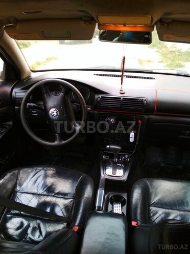 Volkswagen Passat 2002, 200 km - 1.8 l - Bakı