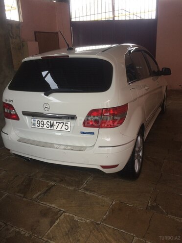 Mercedes B 180 2010, 49,000 km - 1.8 l - Bakı