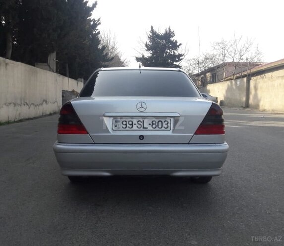 Mercedes C 180 2000, 198,700 km - 1.8 l - Bakı