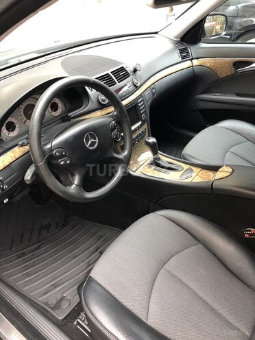 Mercedes E 220 2008, 185,000 km - 2.2 l - Bakı