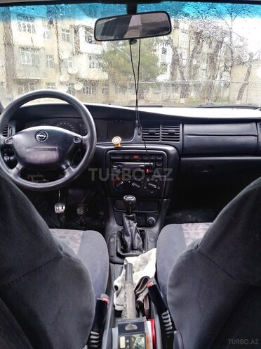 Opel Vectra 1996, 532,000 km - 1.8 л - Sumqayıt