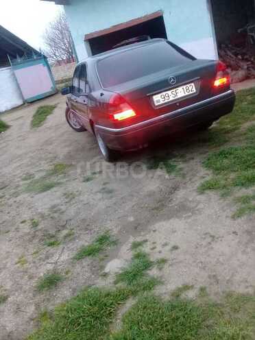 Mercedes C 220 1996, 291,000 km - 2.2 l - Masallı