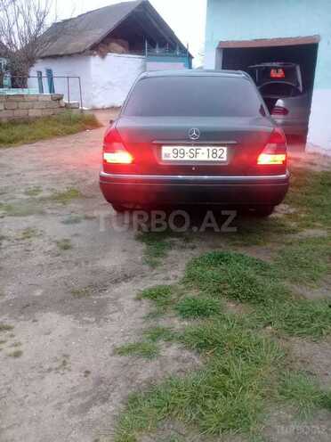 Mercedes C 220 1996, 291,000 km - 2.2 l - Masallı