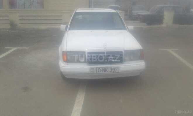 Mercedes E 200 1988, 121,112 km - 2.0 l - Lənkəran