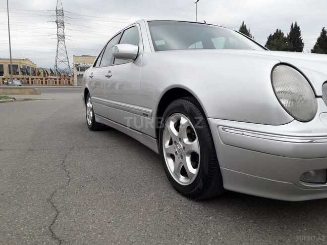 Mercedes E 220 2000, 298 km - 2.2 l - Gəncə