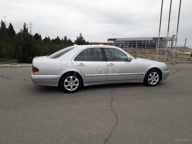 Mercedes E 220 2000, 298 km - 2.2 l - Gəncə