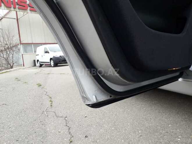 Mercedes E 220 2000, 298 km - 2.2 l - Gəncə