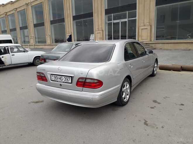 Mercedes E 220 2000, 298 km - 2.2 l - Gəncə